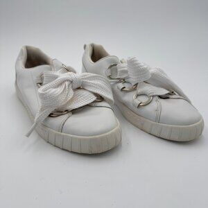 Stradivarius woman's shoes, size 39, white color